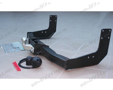 Фаркоп на Mercedes Sprinter 95-06; 3,05 с подножкой