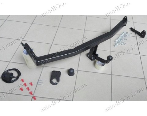 Фаркоп на Nissan Almera 2 00-06 хетчбек