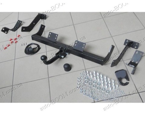 Фаркоп на Nissan Serena 99-01