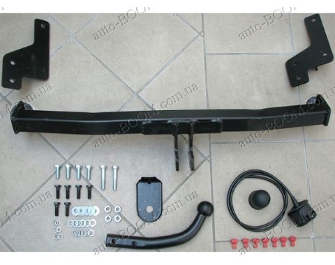 Фаркоп на Volvo V40 01-04