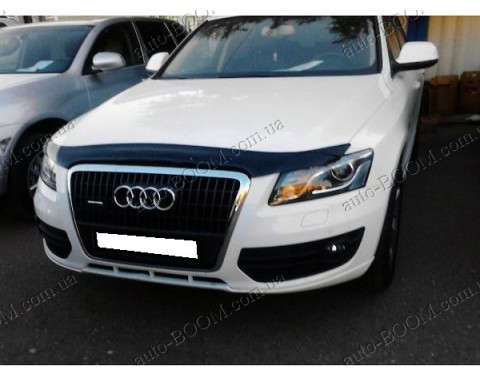 Дефлектор капота на Audi Q5 08- темная (Sim)