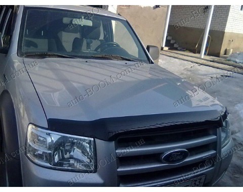 Дефлектор капота на Ford Ranger 3 11- (Sim)