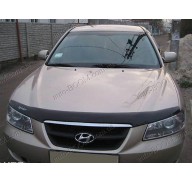 Дефлектор капота на Hyundai Sonata 05-07 (Sim)