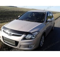 Дефлектор капота на Hyundai i30 07-12 (Sim)