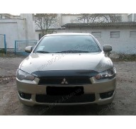 Мухобойка короткая на Mitsubishi Lancer X 10 07- (Sim)