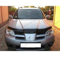 Дефлектор капота на Mitsubishi Outlander 01-06 (Sim)
