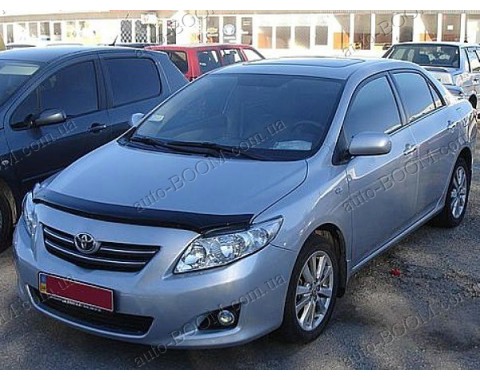 Дефлектор капота на Toyota Corolla 10 06-12 (Sim)