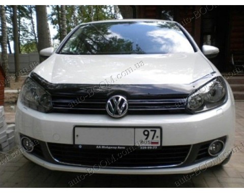 Дефлектор капота на VW Golf 6 08-13 (Sim)