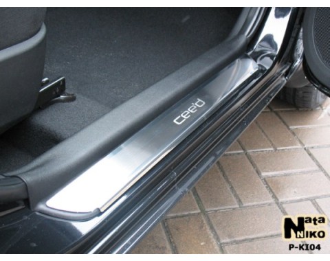 Накладки на пороги Kia Ceed 06-12(NataNiko Premium)