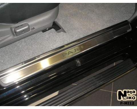 Накладки на пороги Mitsubishi Pajero Sport 00-09(NataNiko Premium)