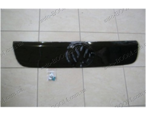 Зимняя накладка на решетку радиатора VW Caddy 3 12- верхняя (AT)