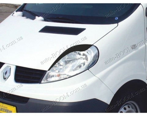 Реснички на фары Renault Trafic 01- (Spirit)