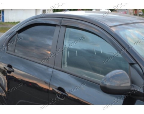 Дефлекторы окон на Chevrolet Aveo 3 12- (Cobra Tuning)