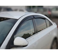 Дефлекторы окон на Chevrolet Cruze 08- (Cobra Tuning)