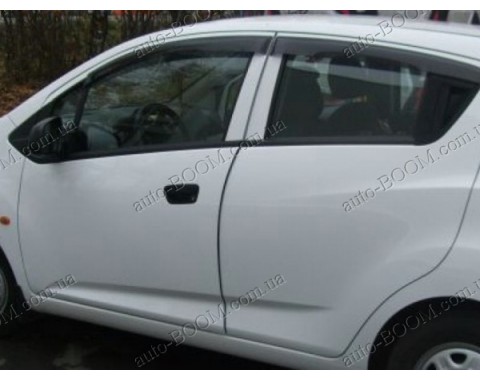 Дефлекторы окон на Chevrolet Spark 2 09- (Cobra Tuning)