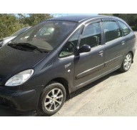 Дефлекторы окон на Citroen Xsara Picasso 00-10 (Cobra Tuning)