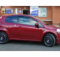 Дефлекторы окон на Fiat Grande Punto 05- 3двери (Cobra Tuning)