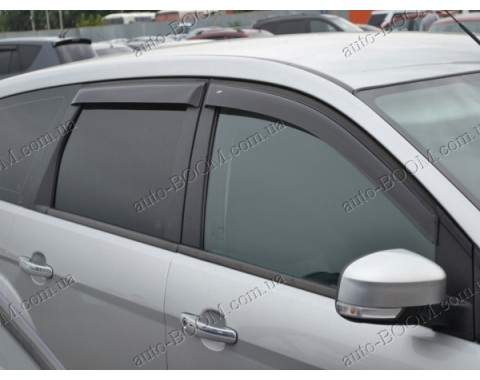 Дефлекторы окон на Ford Focus 2 05-10 универсал (Cobra Tuning)
