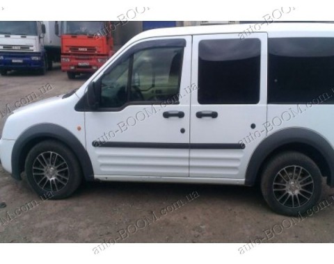 Дефлекторы окон на Ford Transit Connect 02- (Cobra Tuning)