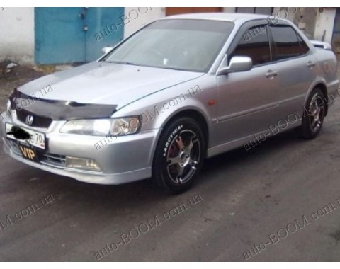 Дефлекторы окон на Honda Accord 6 97-02 (Cobra Tuning)