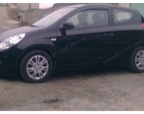 Дефлекторы окон на Hyundai i20 08- 3двери (Cobra Tuning)