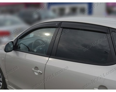 Дефлекторы окон на Hyundai i30 07-12 (Cobra Tuning)