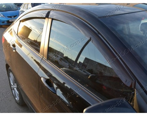 Дефлекторы окон на Hyundai Accent 4 11- (Cobra Tuning)