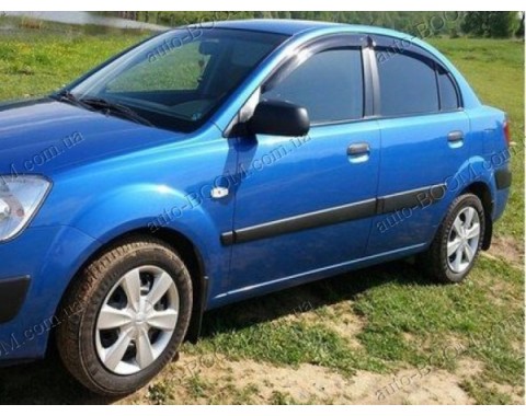 Дефлекторы окон на Kia Rio 05-11 (Cobra Tuning)