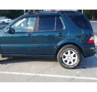 Дефлекторы окон на Mercedes ML W163 97-05 (Cobra Tuning)