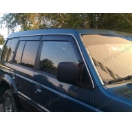 Дефлекторы окон на Mitsubishi Pajero 2 91-99 5дверей (Cobra Tuning)