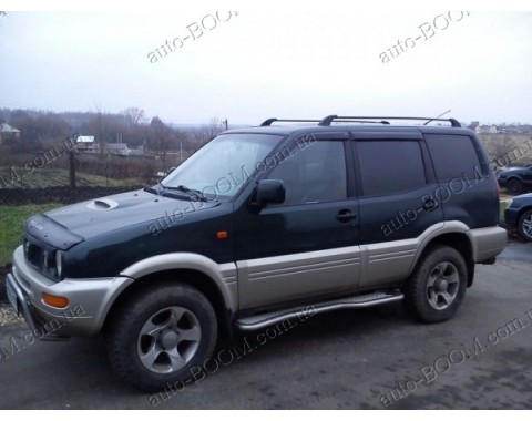 Дефлекторы окон на Nissan Terrano 96-04 (Cobra Tuning)