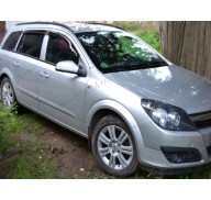 Дефлекторы окон на Opel Astra H 04- универсал (Cobra Tuning)