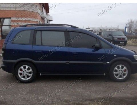 Дефлекторы окон на Opel Zafira A 99-06 (Cobra Tuning)