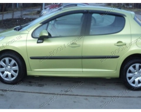 Дефлекторы окон на Peugeot 207 06-12 (Cobra Tuning)