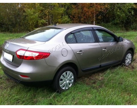 Дефлекторы окон на Renault Fluence 09- (Cobra Tuning)