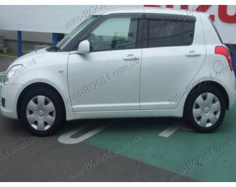 Дефлекторы окон на Suzuki Swift 5 10- (Cobra Tuning)