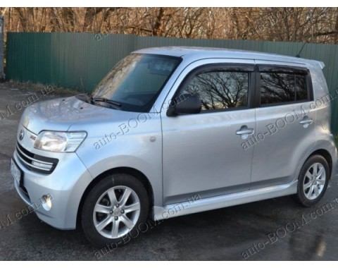 Дефлекторы окон на Toyota bB 05- (Cobra Tuning)