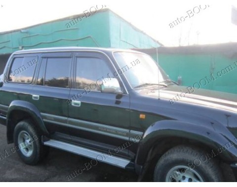 Дефлекторы окон на Toyota Land Cruiser 80 90-98 (Cobra Tuning)