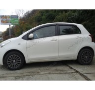 Дефлекторы окон на Toyota Yaris 2 06-11 3двери (Cobra Tuning)