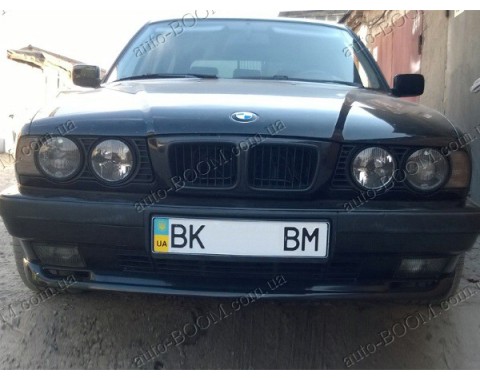 Накладка на передний бампер для М-тех BMW 5 E34 88-96 (Lerrium)
